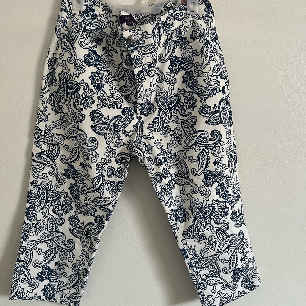 Not your momma Capri (14)